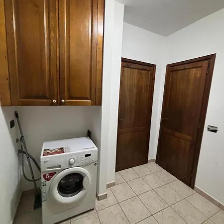 Delia's House Apartmán